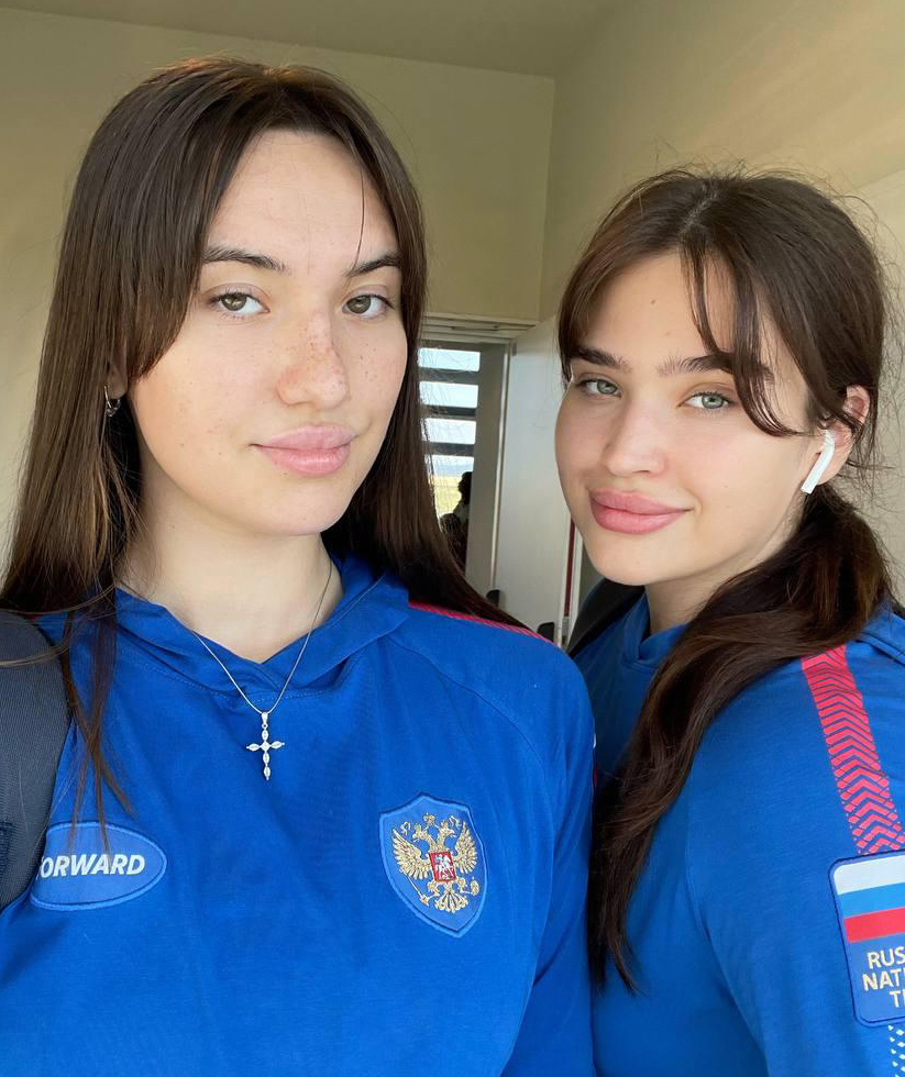 Полина Мусина и Александра Островская